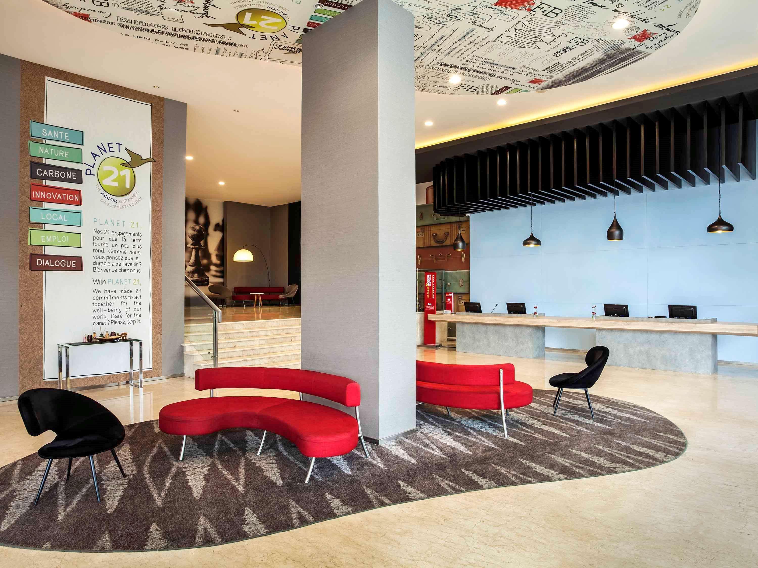 Ibis Jakarta Harmoni Exterior photo
